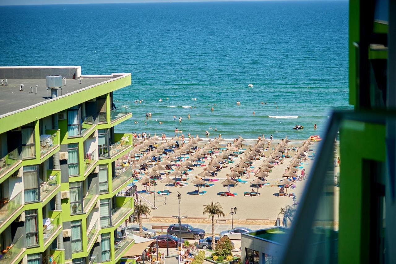 Rainbow Sea View Apartment Spa N Pool Resort - Parking Mamaia Kültér fotó